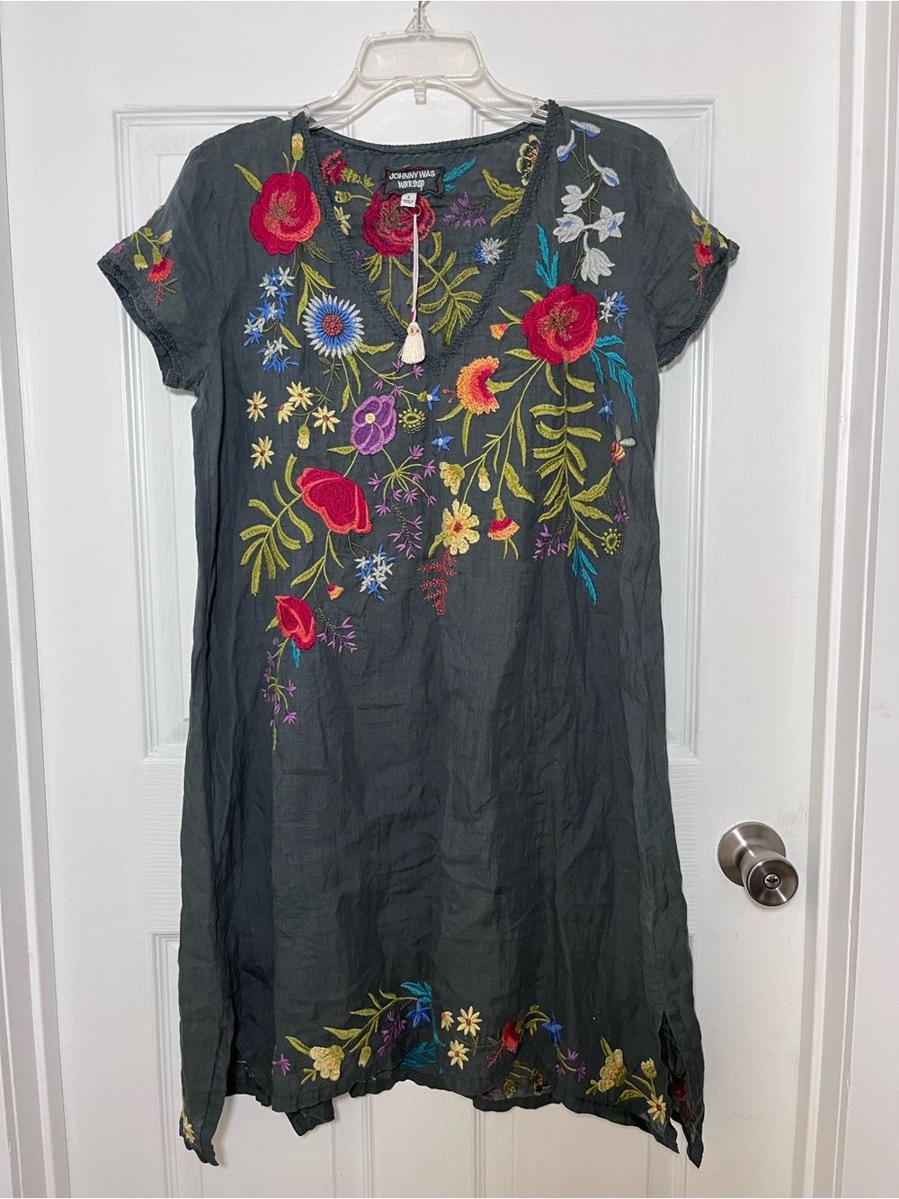 Johnny Was Workshop 100% Ramie Embroidered Dark Ash Provence Drape Tunic Dress